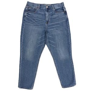 American Eagle Mom Jeans Women Size 14 Inseam 26.5" High-Rise Whiskers